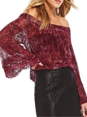 FREE PEOPLE Ginger Berry Velvet Burnout Off the Shoulder Sheer Boho‎ Top Medium